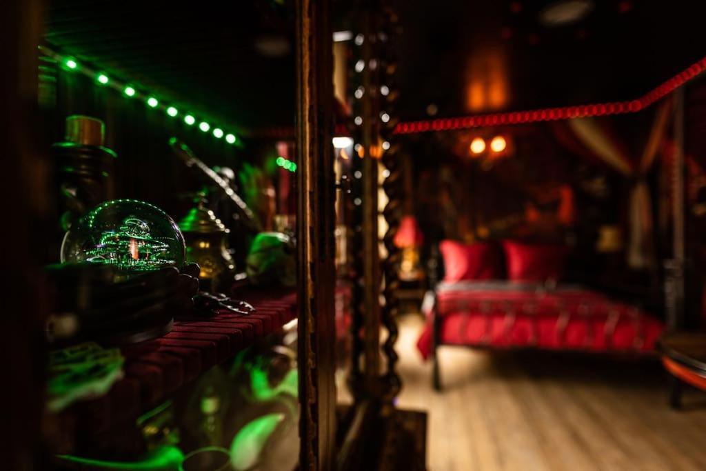 Le Cirque Ensorcele - Le Maudit & Cosy * Belfort